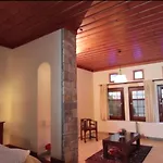 Palia Damouhari 4*