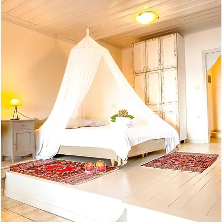 Palia Damouhari 4*